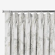 Double Pinch Pleat heading image