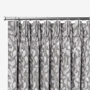 Double Pinch Pleat heading image